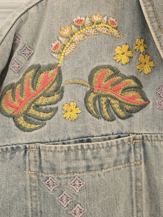 Johnny Was Embroidered Light Blue Denim Women's Jeans Jacket - Picture 5 of 10